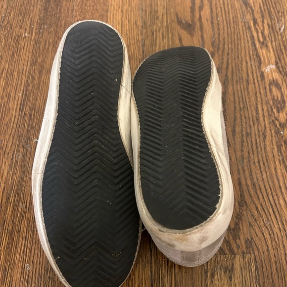 Golden Goose Superstar in Gray - Picture 10 of 10